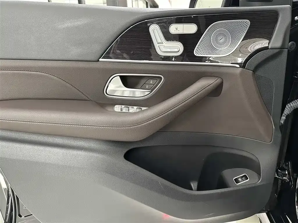 Mercedes-Benz GLE — фото 4