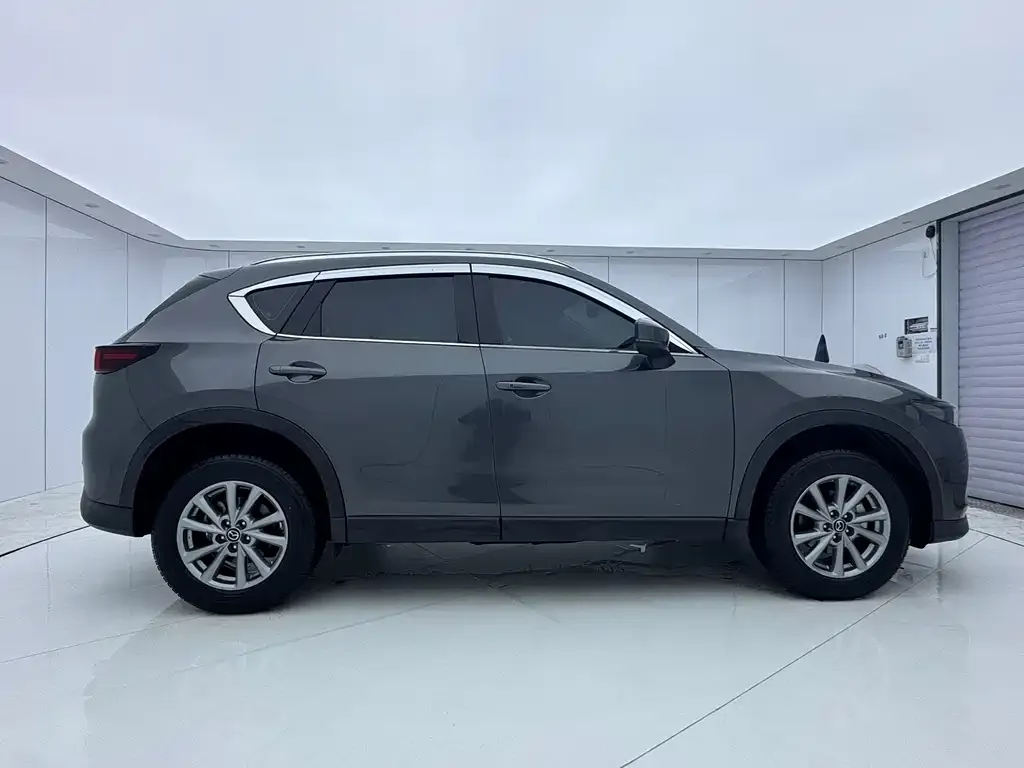 Mazda CX-5 2023 из CN, фото 5