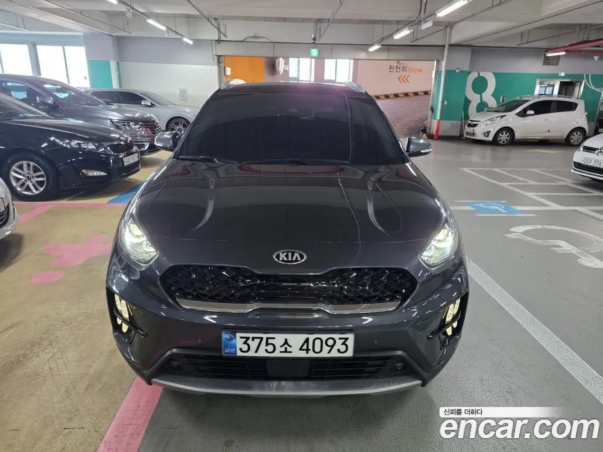 Kia Niro 2021 из KR, фото 1