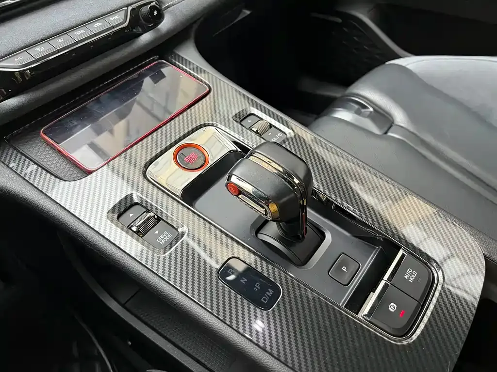 GAC Motor Shadow Leopard — фото 10