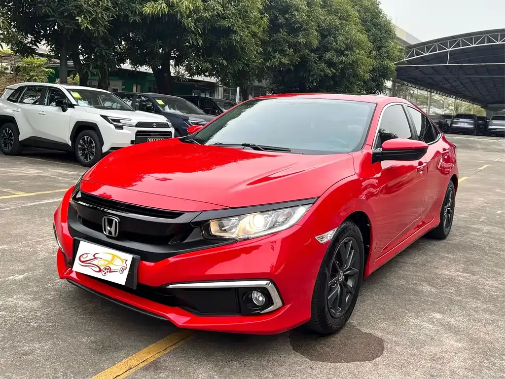 Honda Civic — фото 1