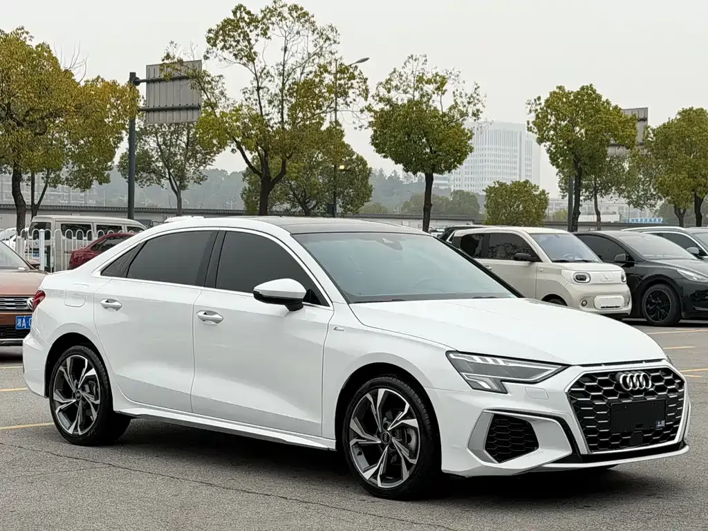 Audi A3 2022 из CN, фото 7