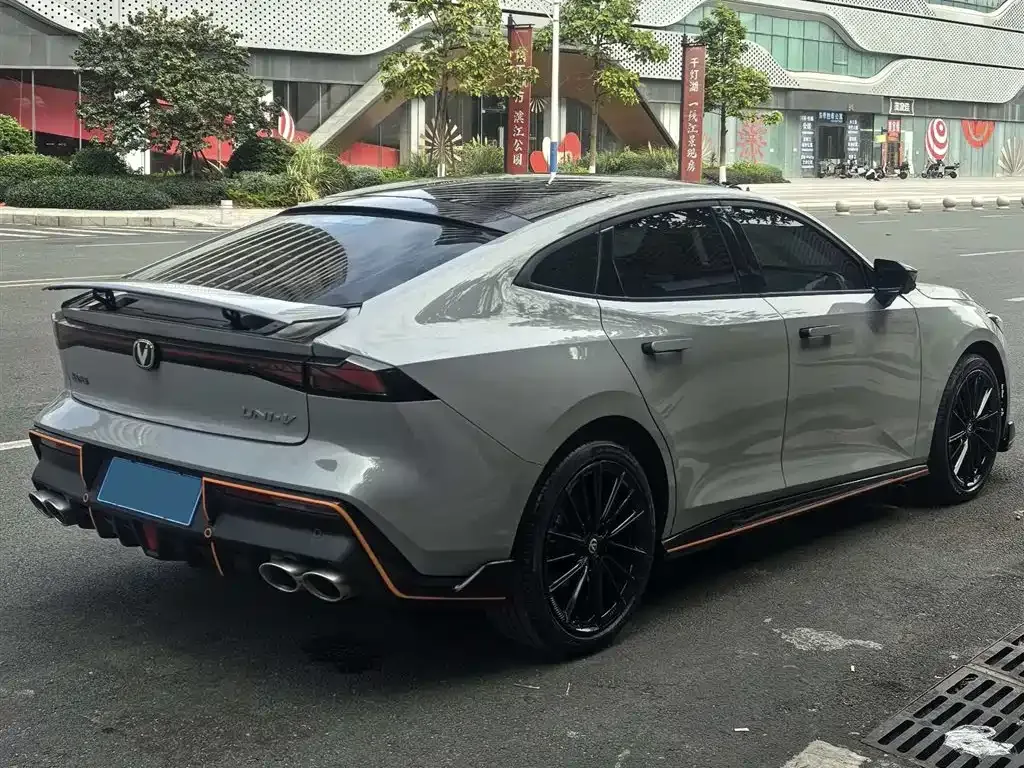 Changan UNI-V 2023 из CN, фото 7