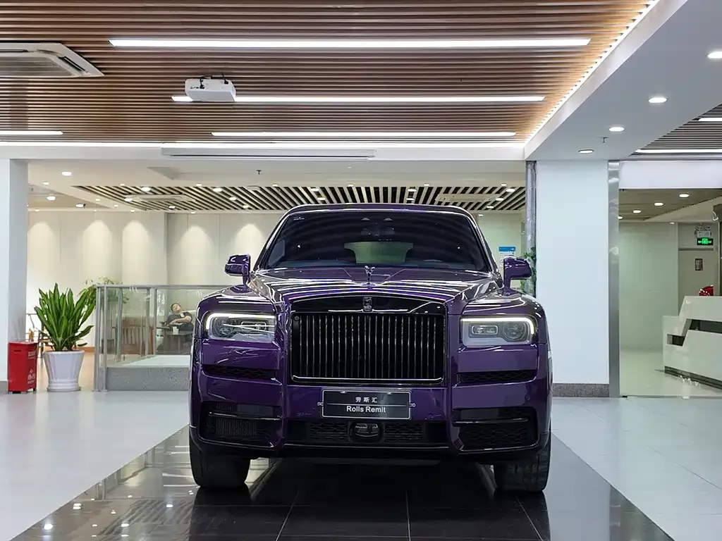 Rolls-Royce Cullinan — фото 6
