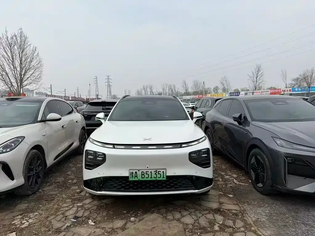 XPeng G9 2023 из CN, фото 4