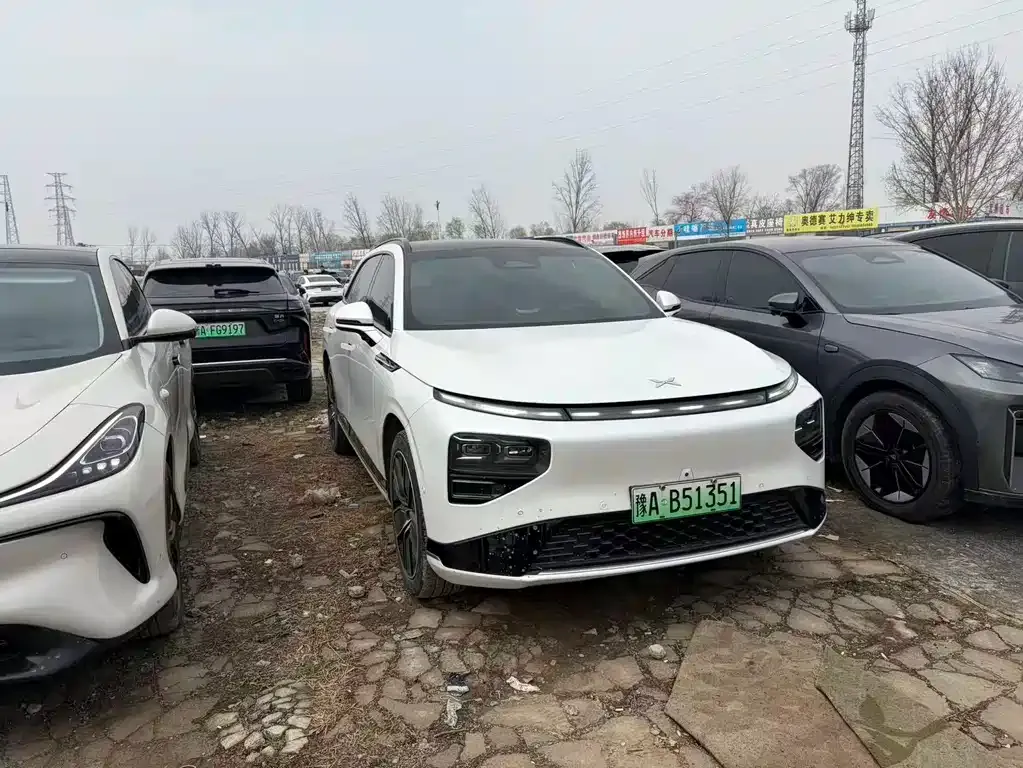 XPeng G9 2023 из CN, фото 3