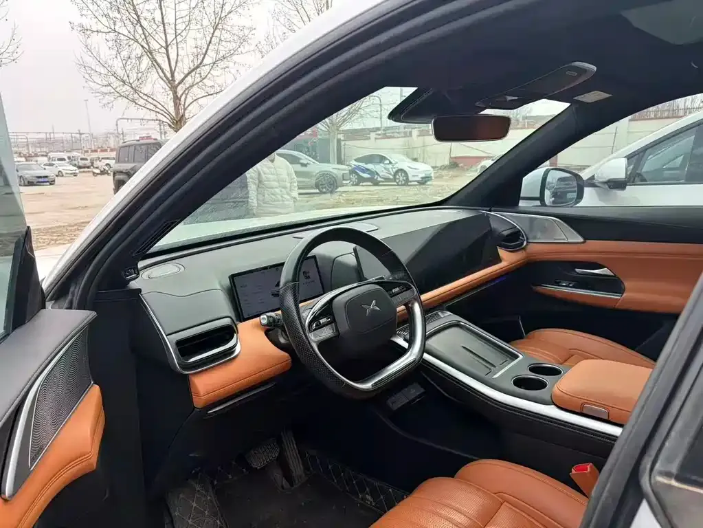 XPeng G9 2023 из CN, фото 6