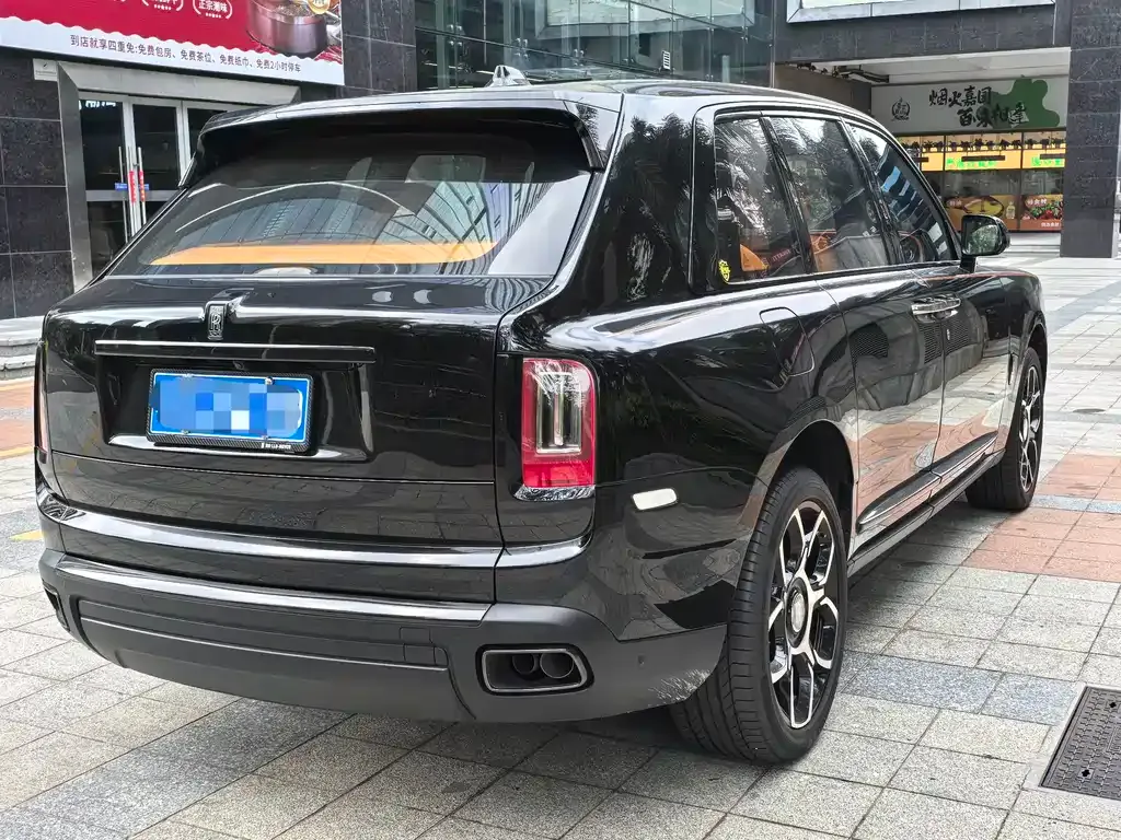 Rolls-Royce Cullinan 2023 из CN, фото 4