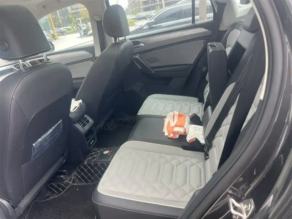 Volkswagen Tayron 2022 из CN, фото 3