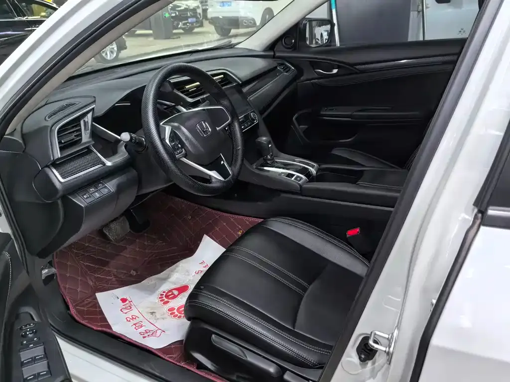 Honda Civic — фото 5