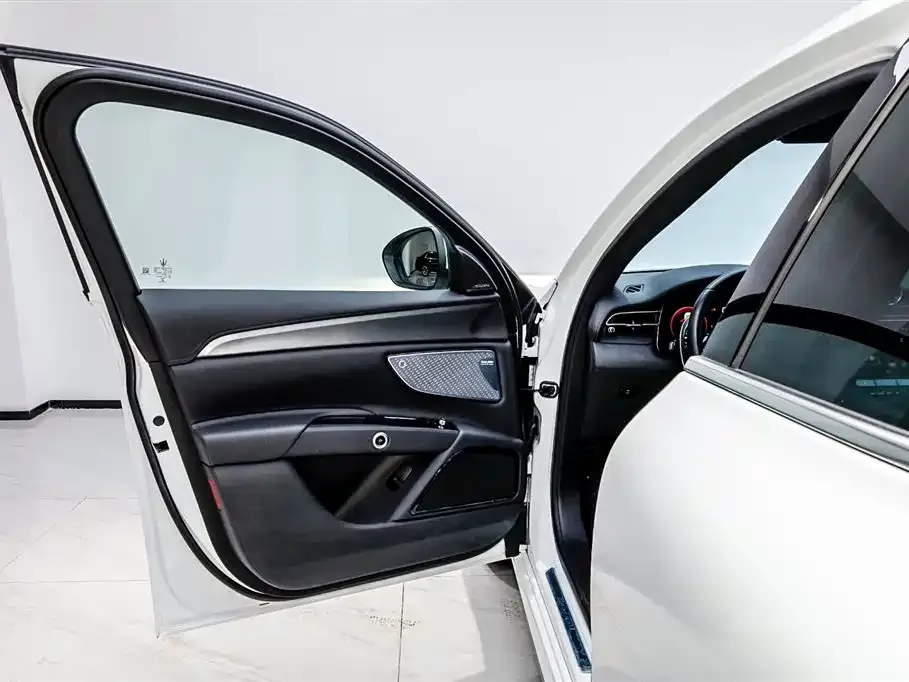 Maserati Grecale 2024 из CN, фото 7