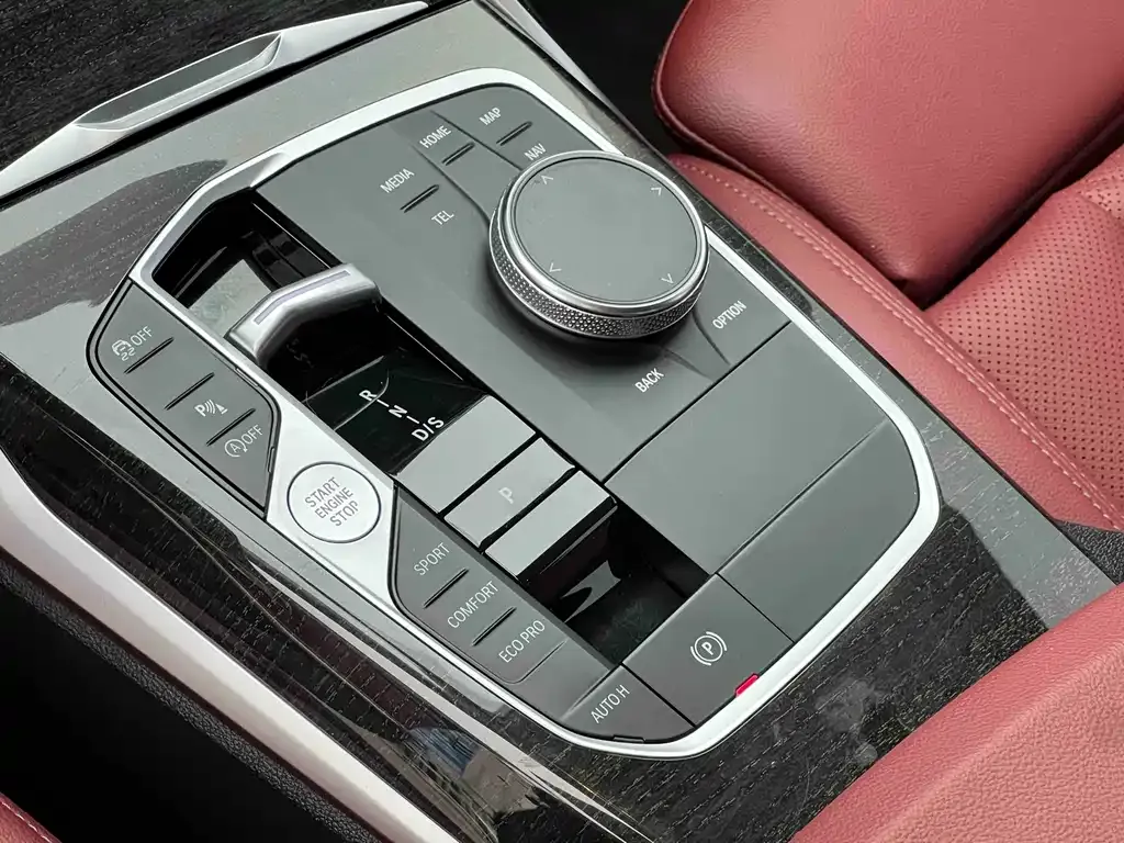 BMW 3 Series 2023 из CN, фото 5