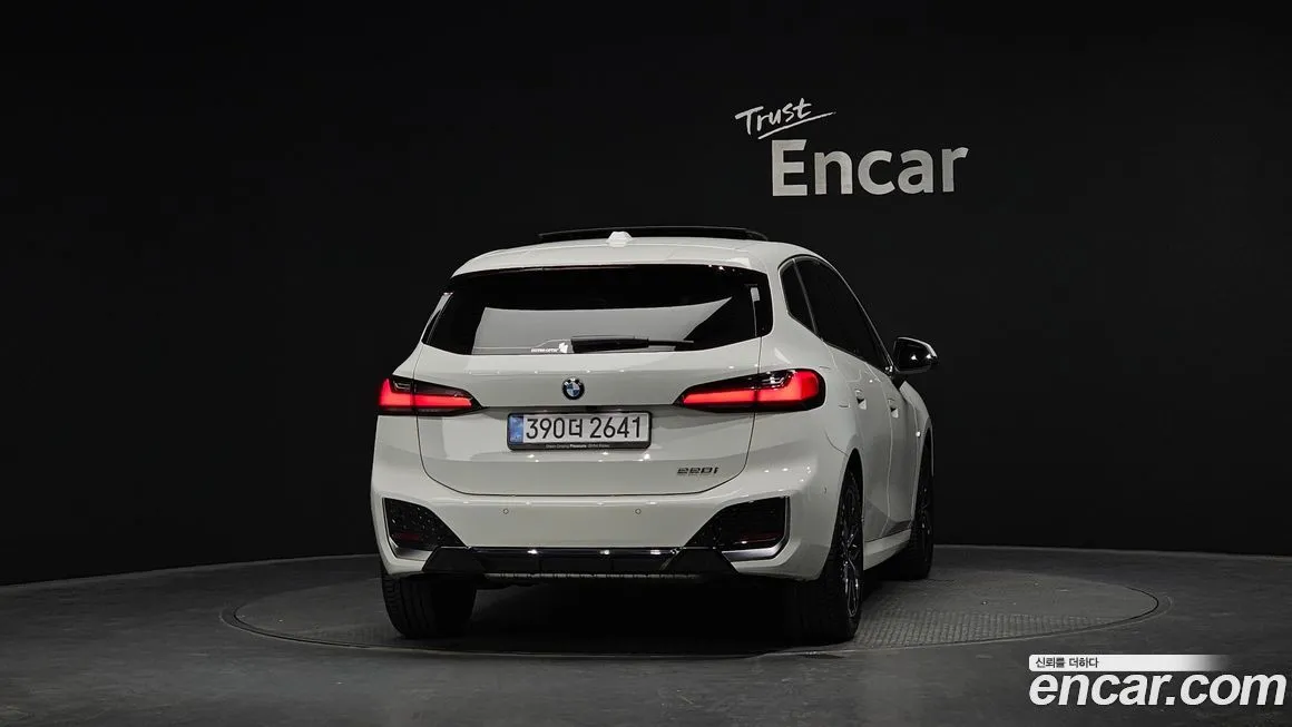 BMW 2-Series 2025 из KR, фото 9