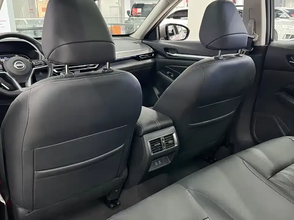 Nissan Teana 2022 из CN, фото 3