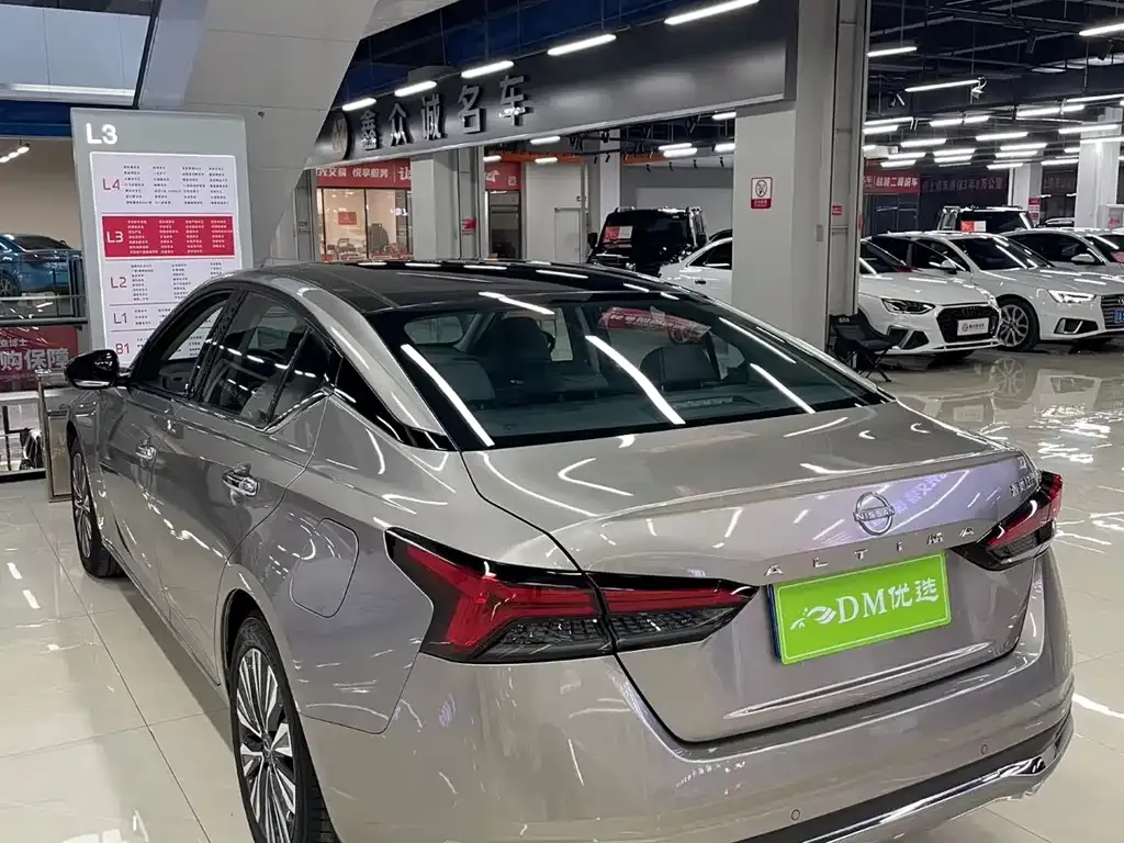 Nissan Teana 2022 из CN, фото 4