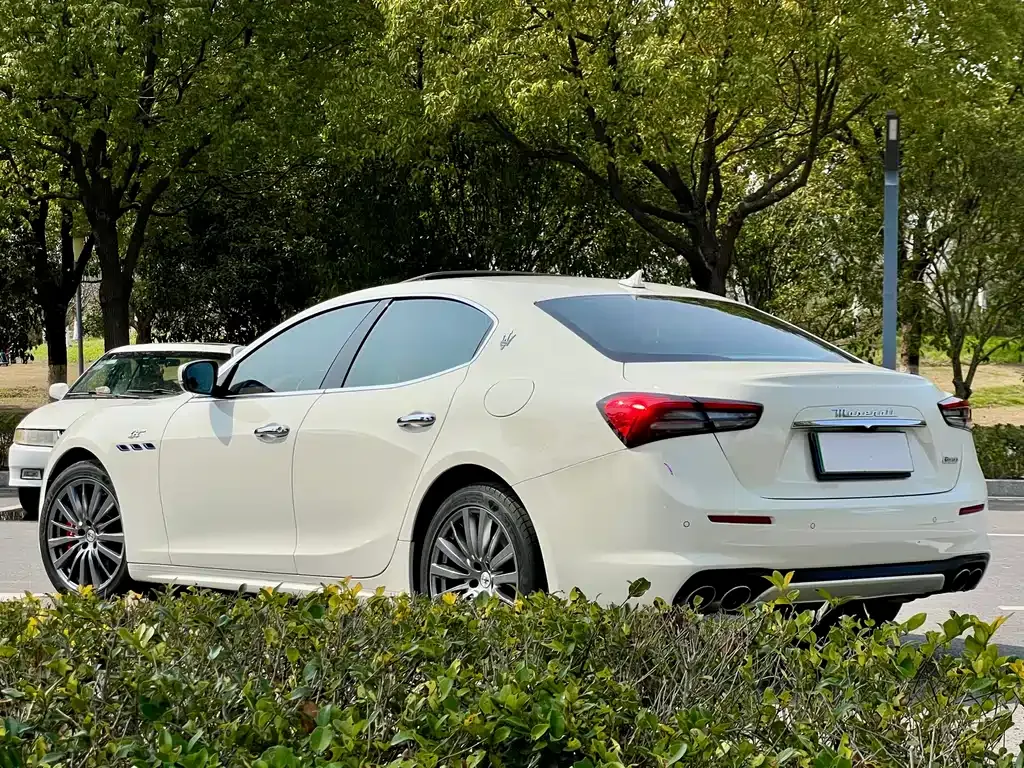 Maserati Ghibli 2022 из CN, фото 7