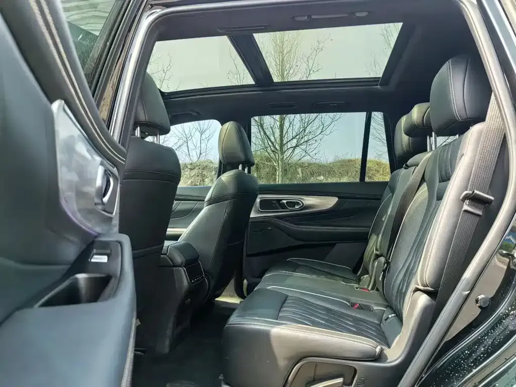 GAC Motor Trumpchi GS8 — фото 4