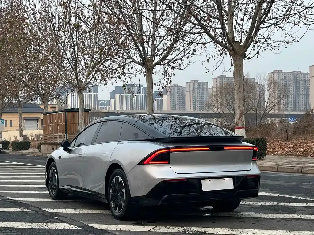 XPeng P7+ — фото 10