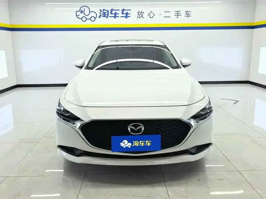 Mazda 3 Axela — фото 2