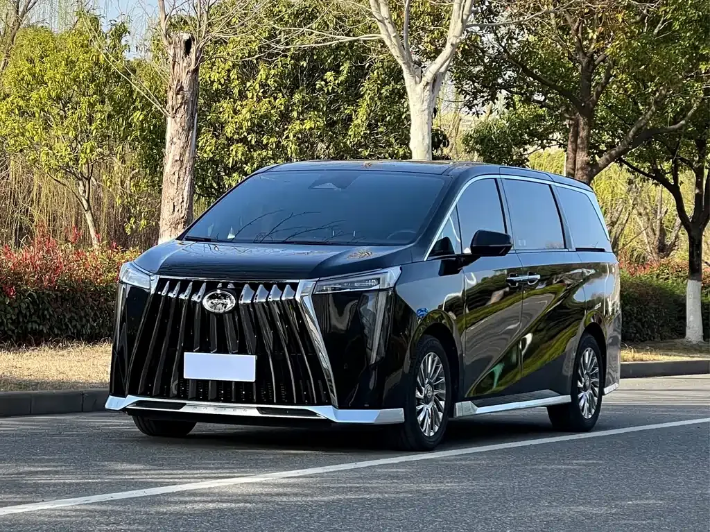 GAC Motor Trumpchi M8 — фото 1