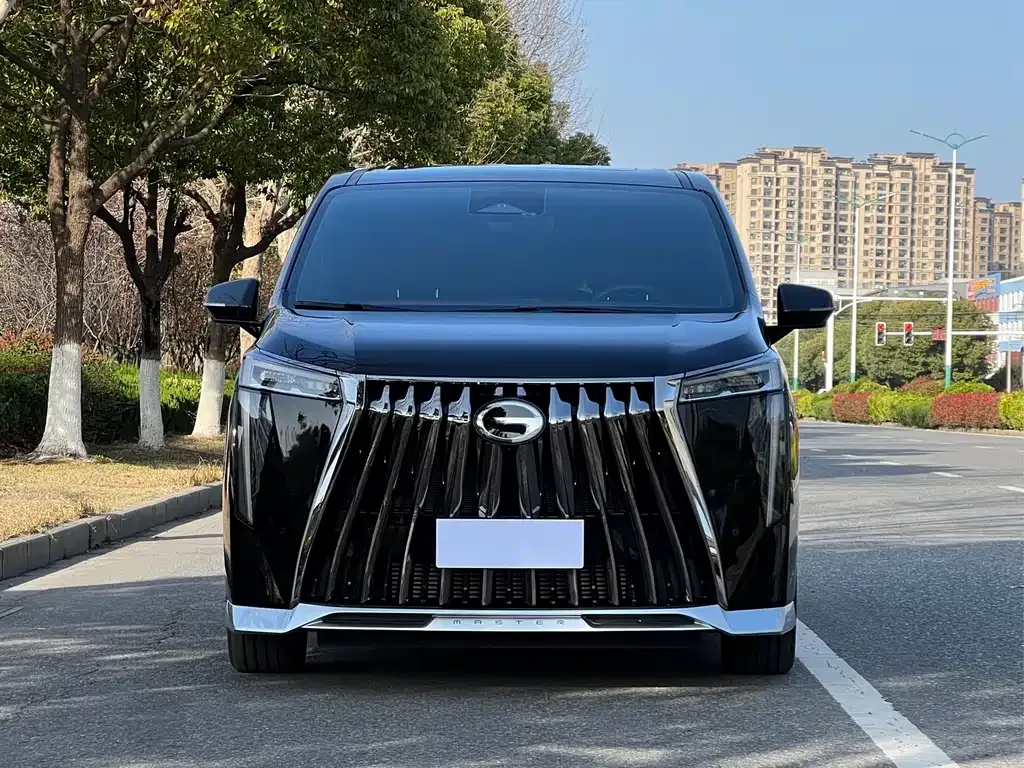 GAC Motor Trumpchi M8 — фото 2