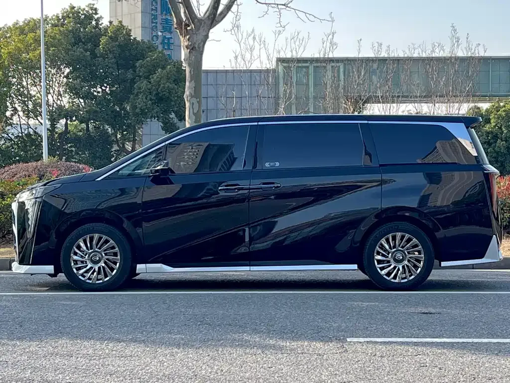 GAC Motor Trumpchi M8 — фото 6