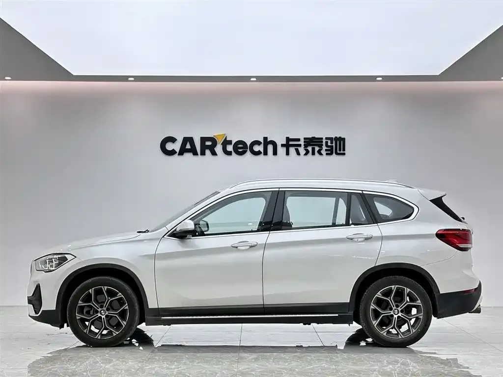 BMW X1 — фото 3