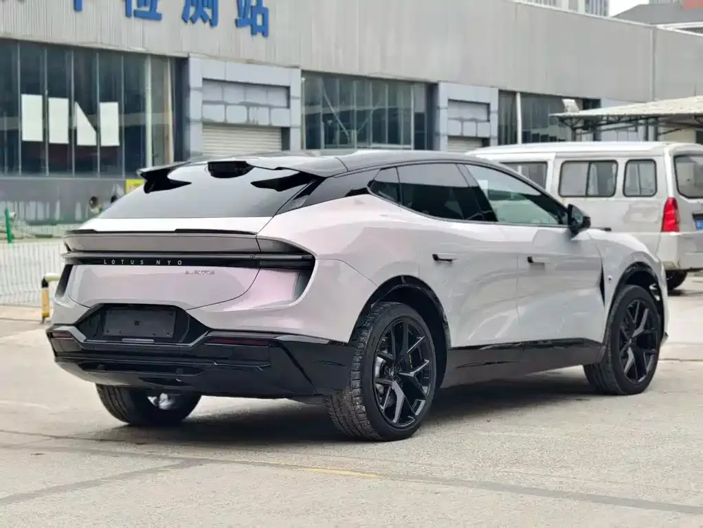 Lotus Eletre 2026 из CN, фото 7