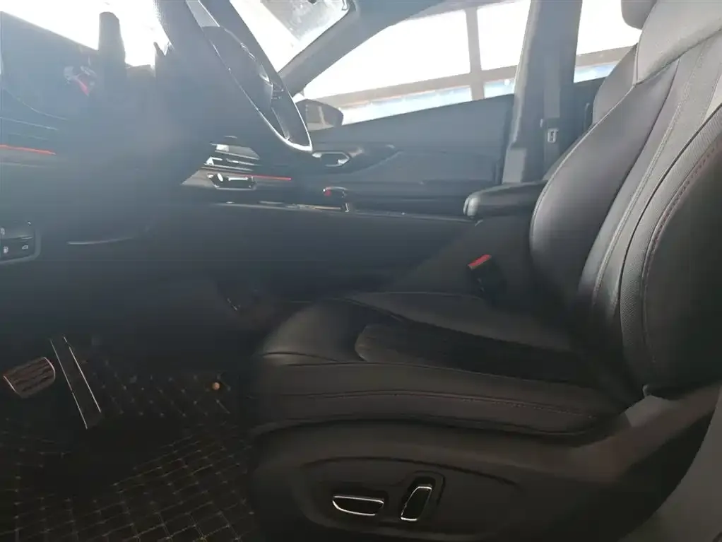 GAC Motor Shadow Leopard — фото 3