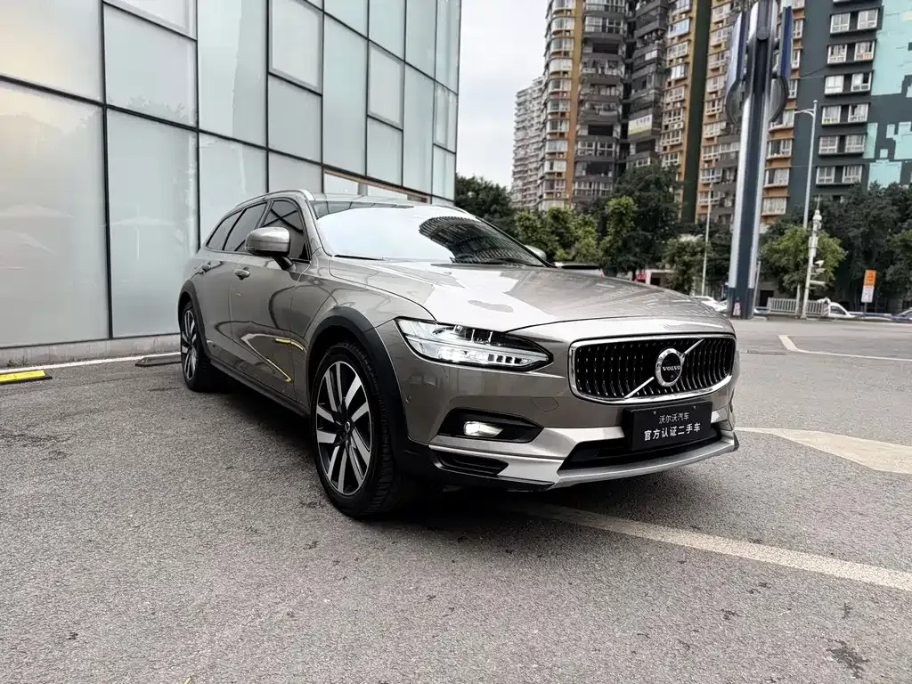 Volvo V90 — фото 8