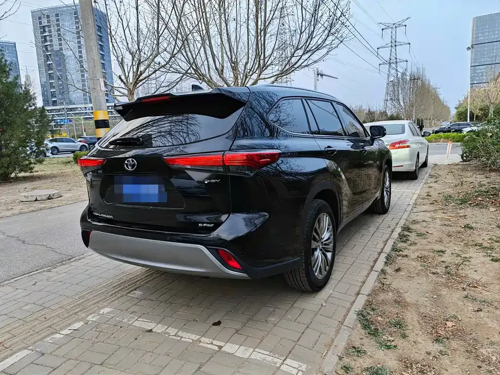 Toyota Highlander 2025 из CN, фото 4