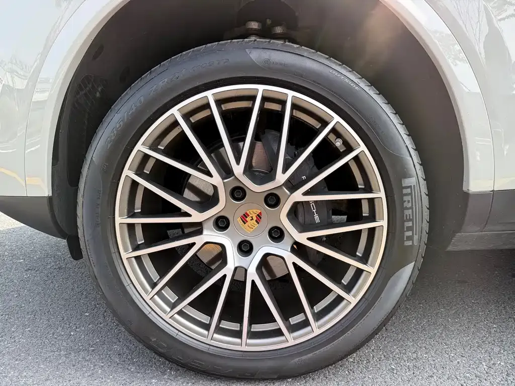Porsche Cayenne 2023 из CN, фото 8