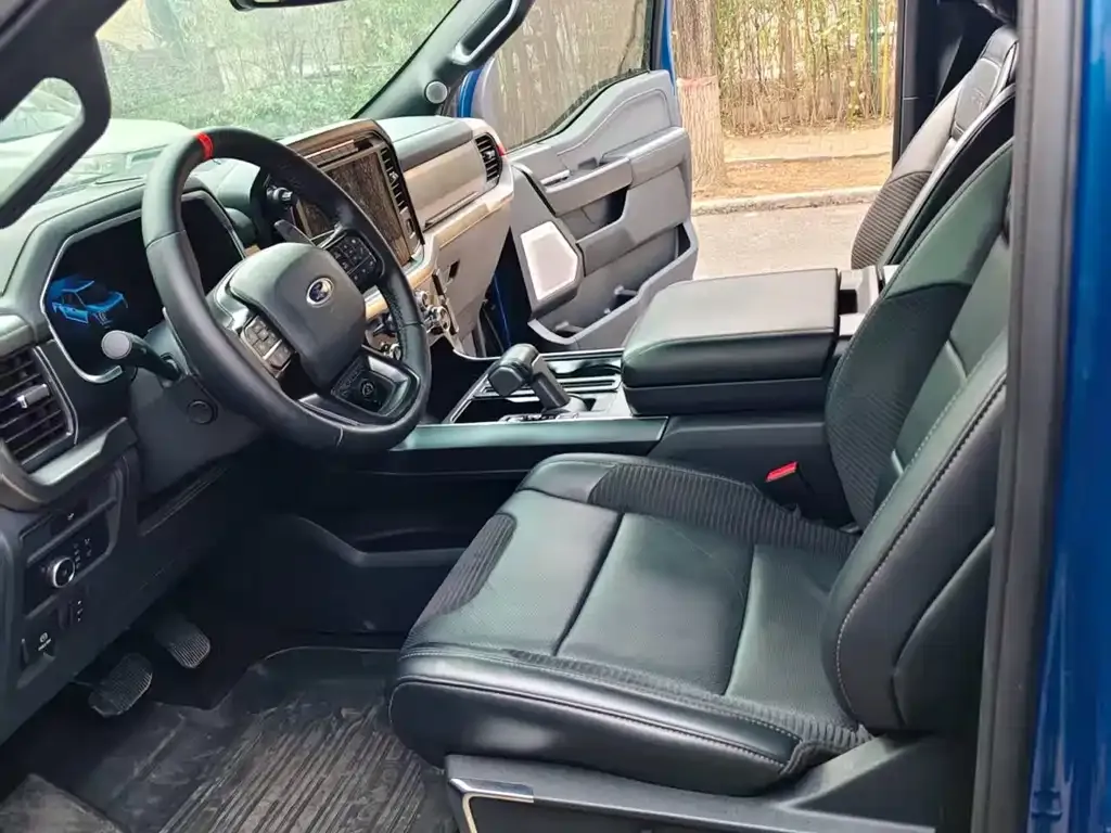 Ford F-150 Raptor 2023 из CN, фото 2