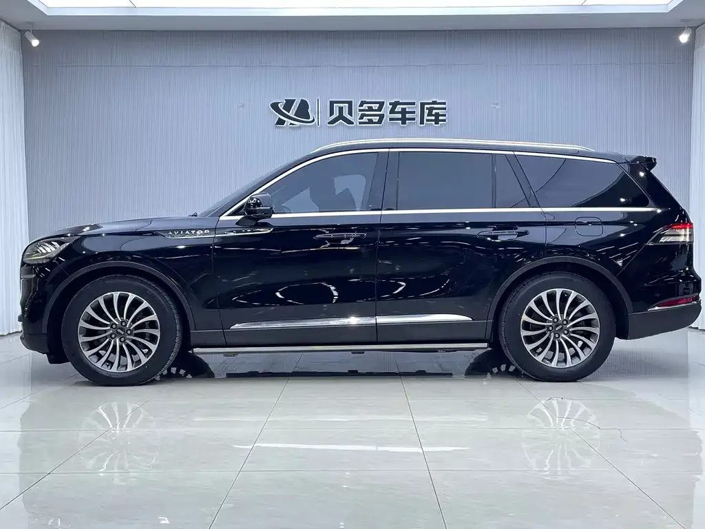 Lincoln Aviator 2021 из CN, фото 10