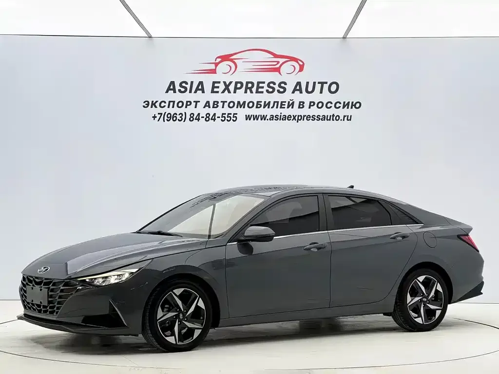 Hyundai Elantra 2022 из CN, фото 1