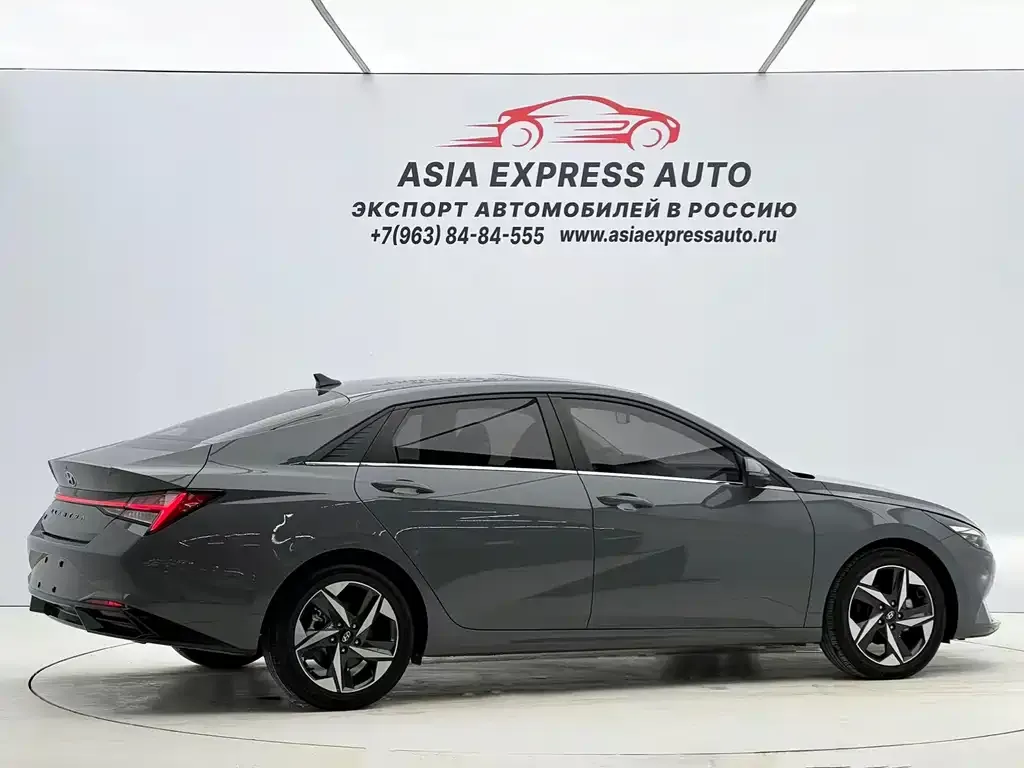 Hyundai Elantra 2022 из CN, фото 2