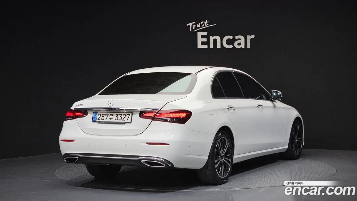 Mercedes-Benz E-Class 2021 из KR, фото 9
