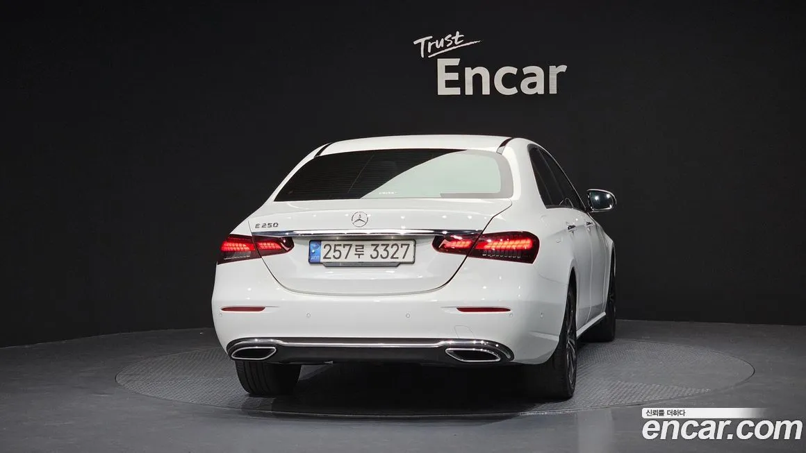 Mercedes-Benz E-Class 2021 из KR, фото 7