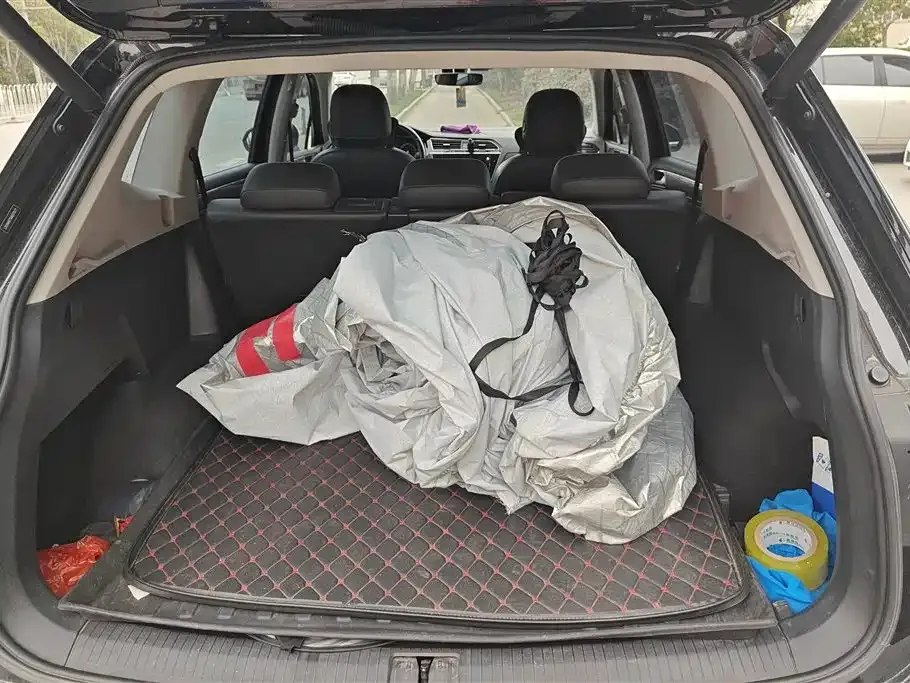 Volkswagen Tiguan L 2021 из CN, фото 3