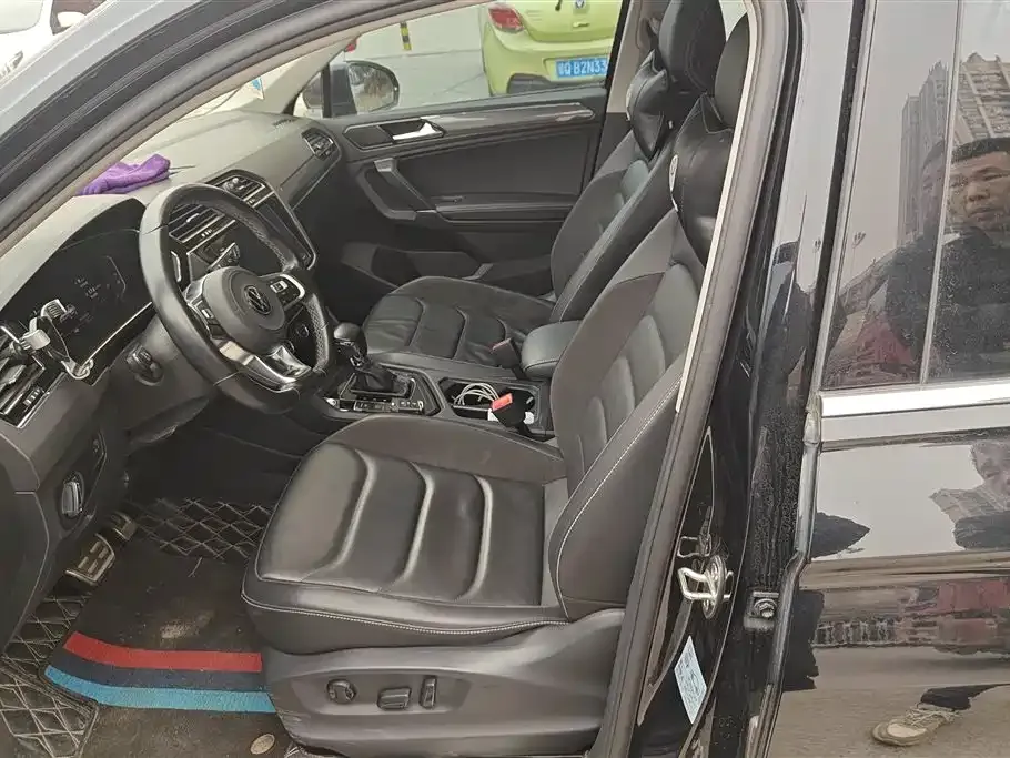Volkswagen Tiguan L 2021 из CN, фото 7