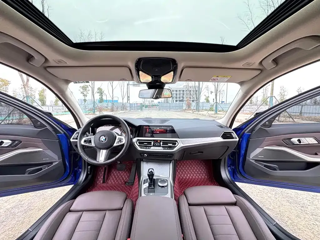 BMW 3 Series 2021 из CN, фото 9