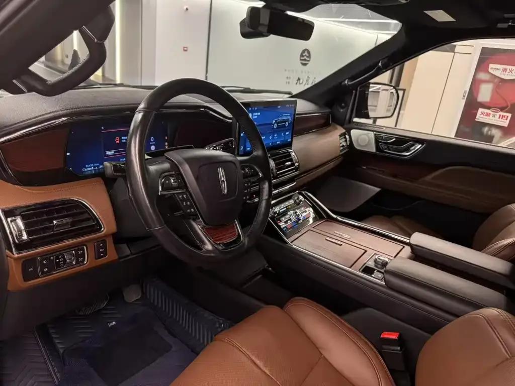 Lincoln Navigator 2023 из CN, фото 9