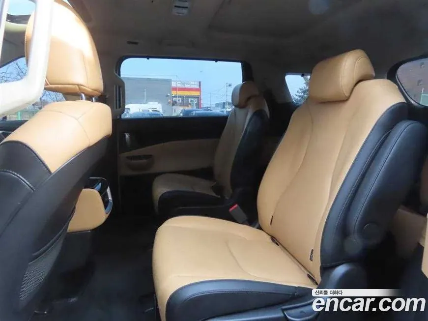 Kia Carnival 2023 из KR, фото 3