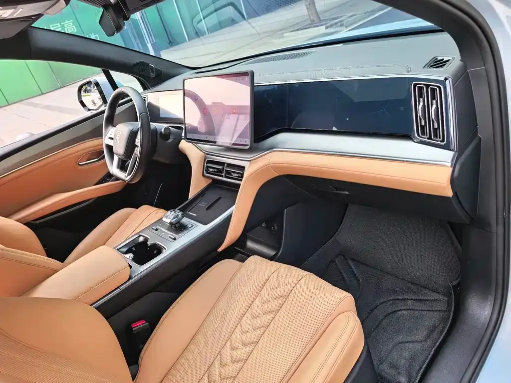 BYD L DM-i 2024 из CN, фото 4