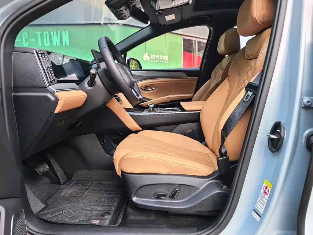 BYD L DM-i 2024 из CN, фото 5