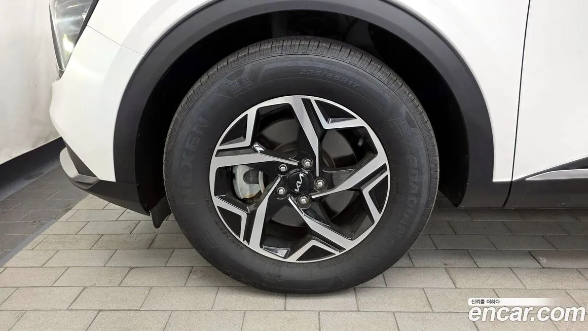 Kia Sportage — фото 6