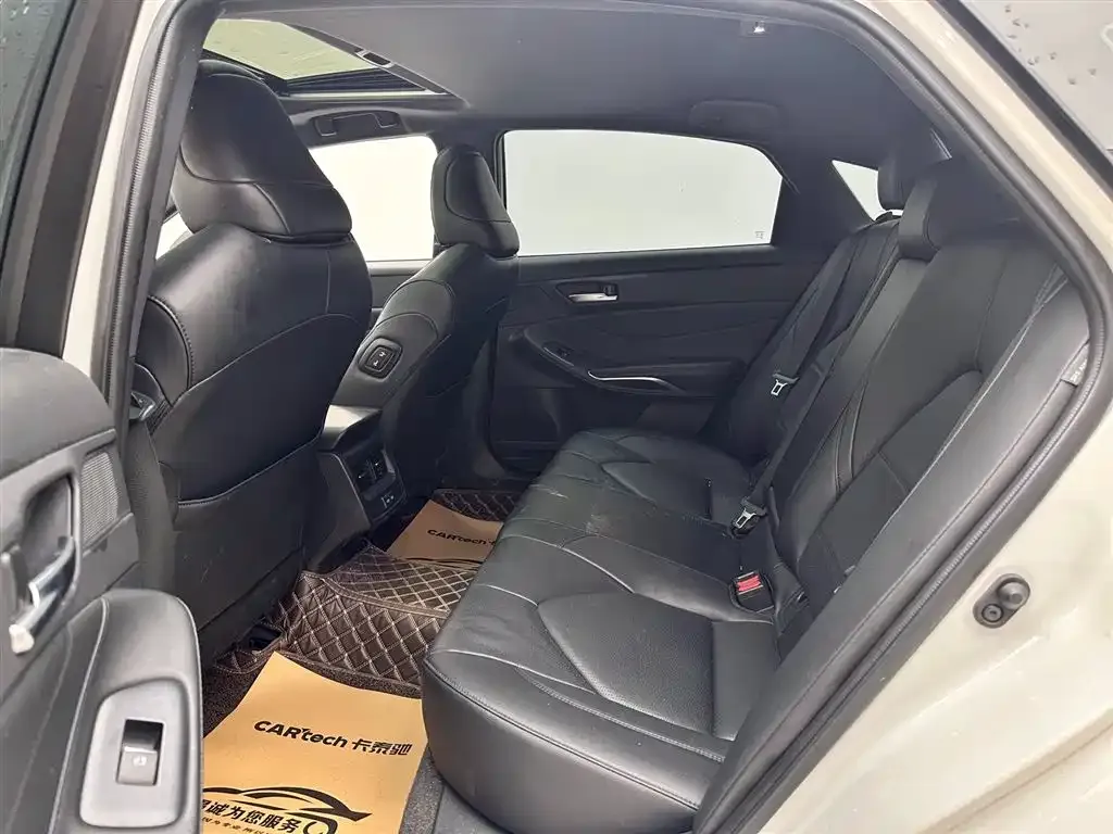 Toyota Avalon 2023 из CN, фото 4
