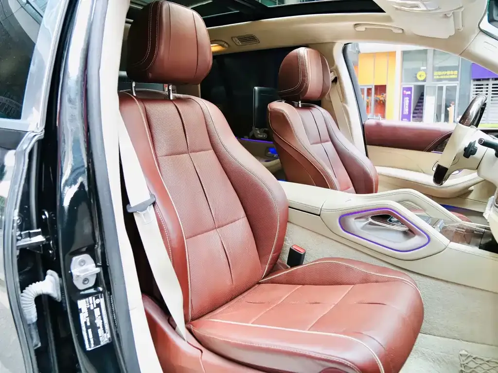 Mercedes-Benz GLS 2021 из CN, фото 2