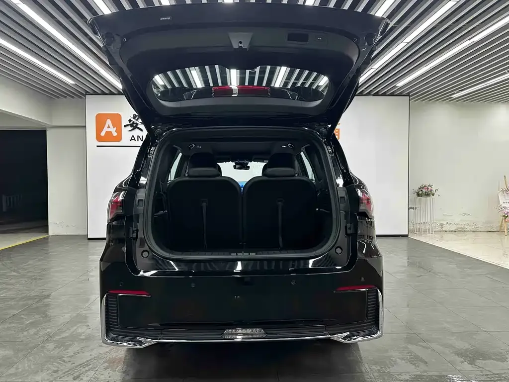 Geely Haoyue L 2025 из CN, фото 2