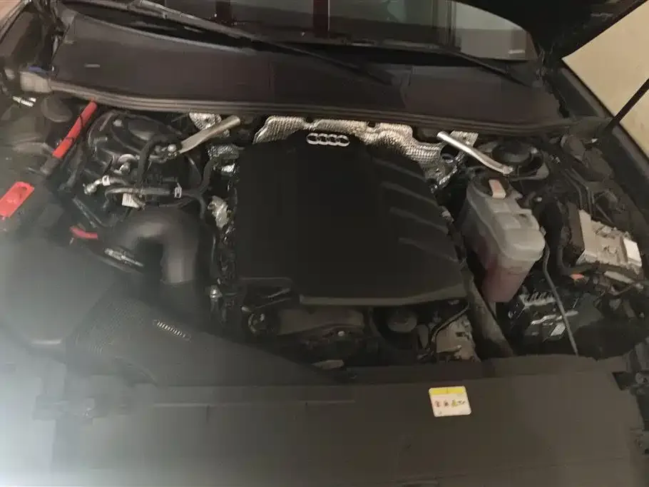 Audi A6L 2023 из CN, фото 7